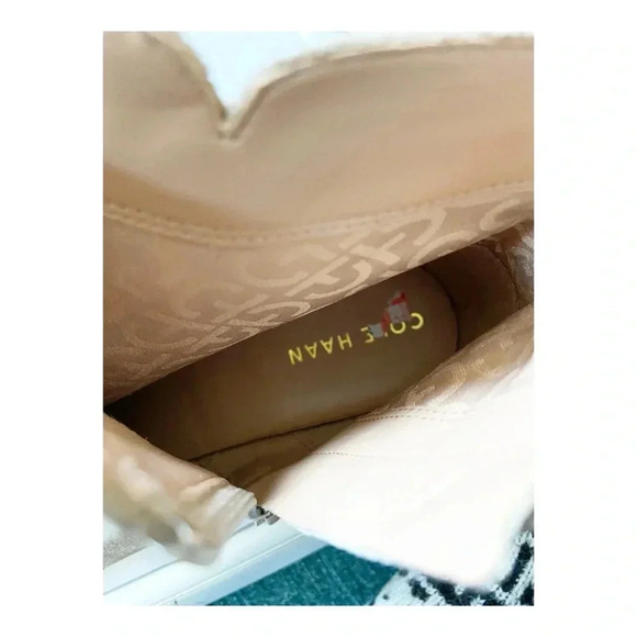 NEW Cole Haan Hampshire Suede Ankle Bootie Latte size 9.5 - Picture 11 of 12